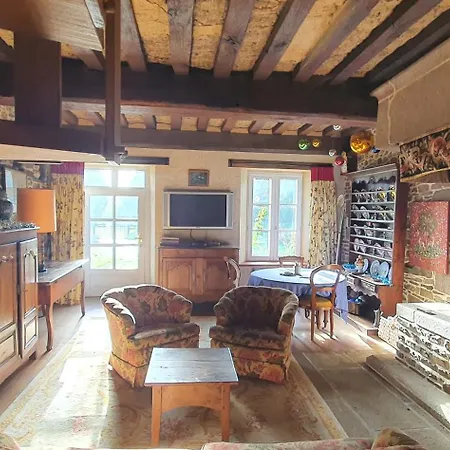 Maison Normande Authentique Ernestine * Isigny-le-Buat